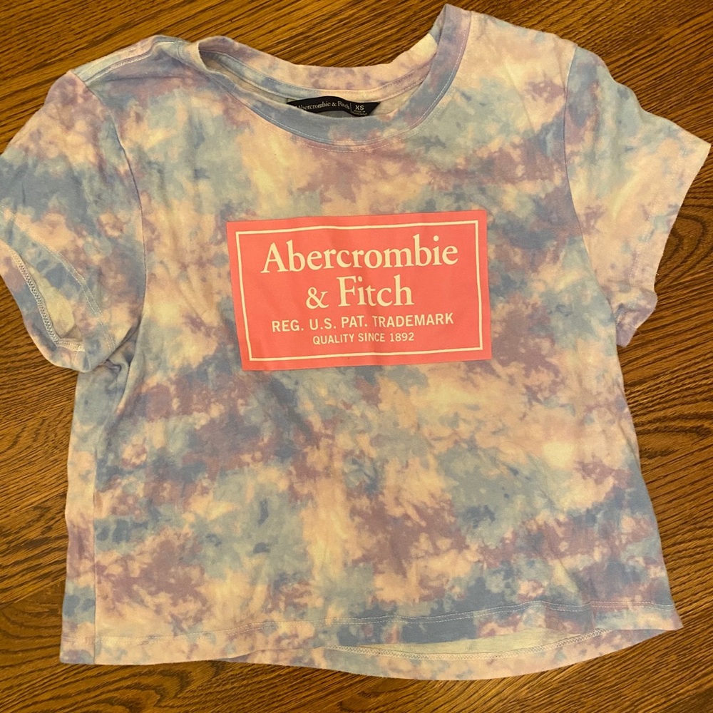 Abercrombie and fitch top